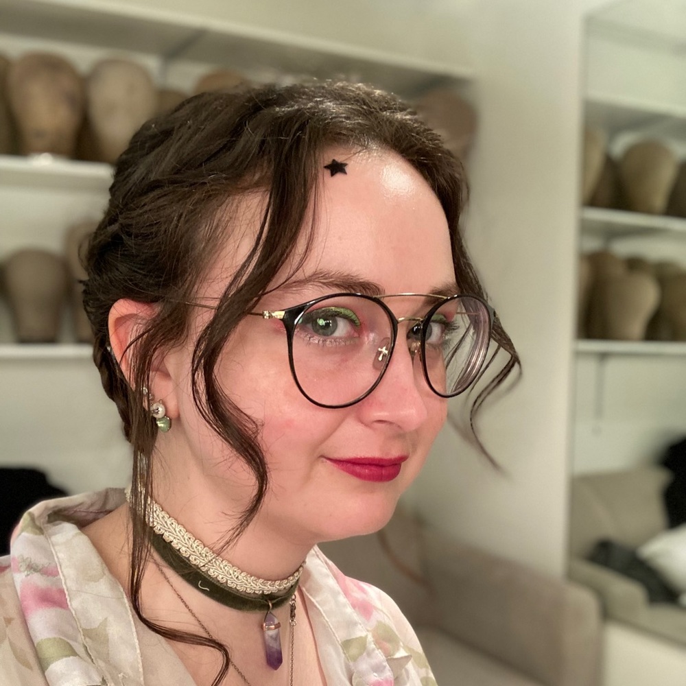 Meet your Posher, Hannah
